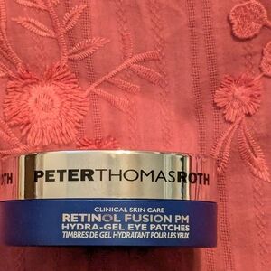 New Peter Thomas Roth Retinol Fusion PM Hydra-Gel Eye Patches - New